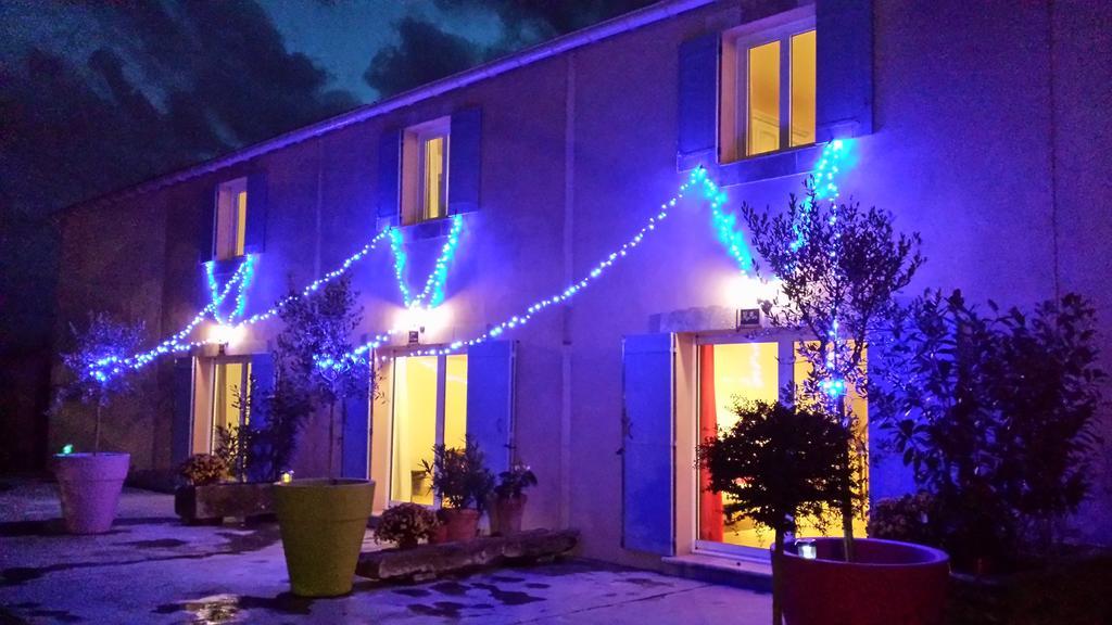 Mas Saint Julien Bed & Breakfast Cavaillon Exterior foto