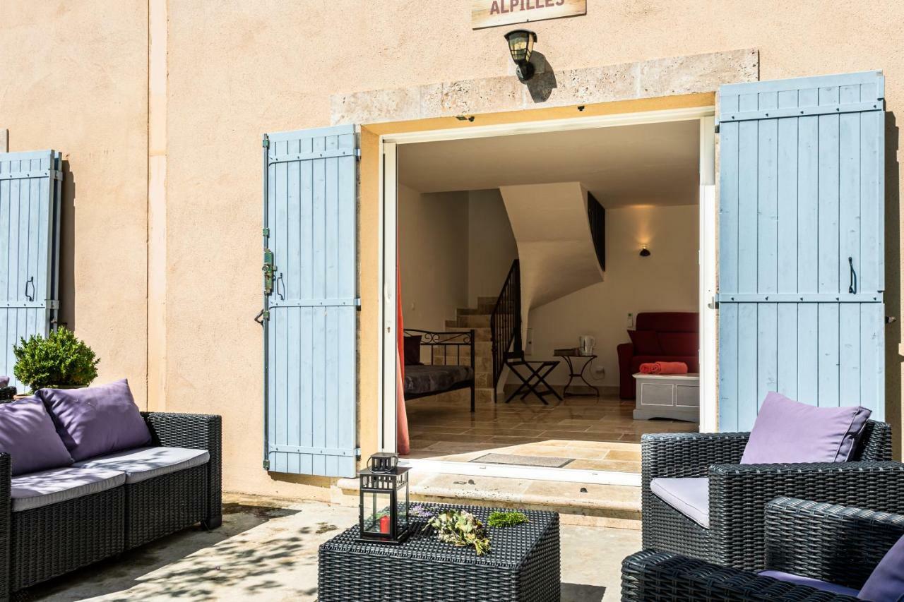 Mas Saint Julien Bed & Breakfast Cavaillon Exterior foto